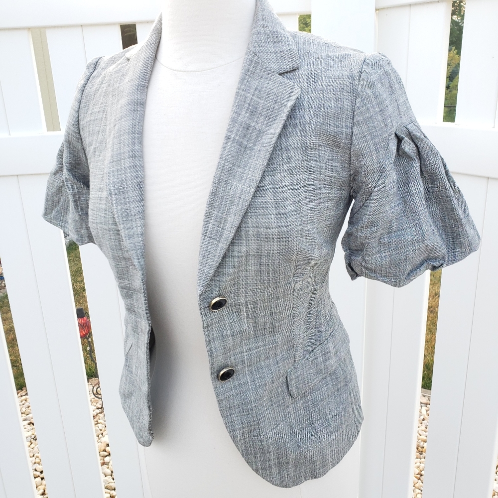 Banana Republic Short Sleeve Cropped Gray Blazer